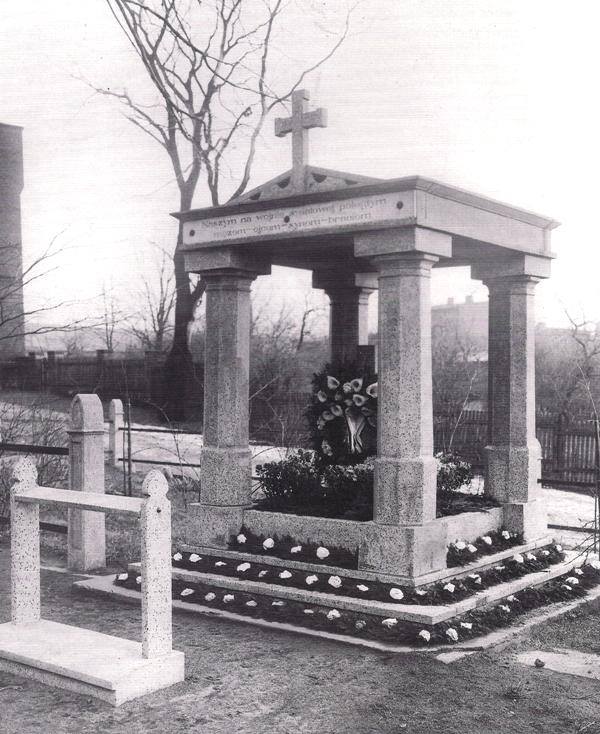 Pomnik Ofiar I Wojny Światowej zdjęcie sprzed 1939 roku