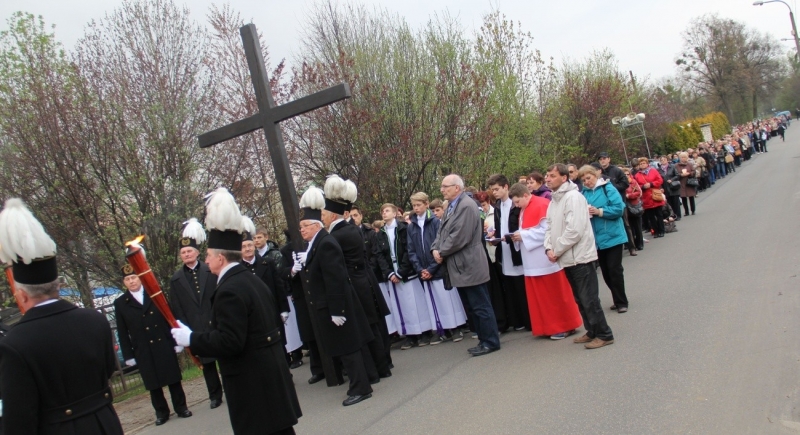 Droga Krzyżowa ulicami miasta /fot. A. Pietryga